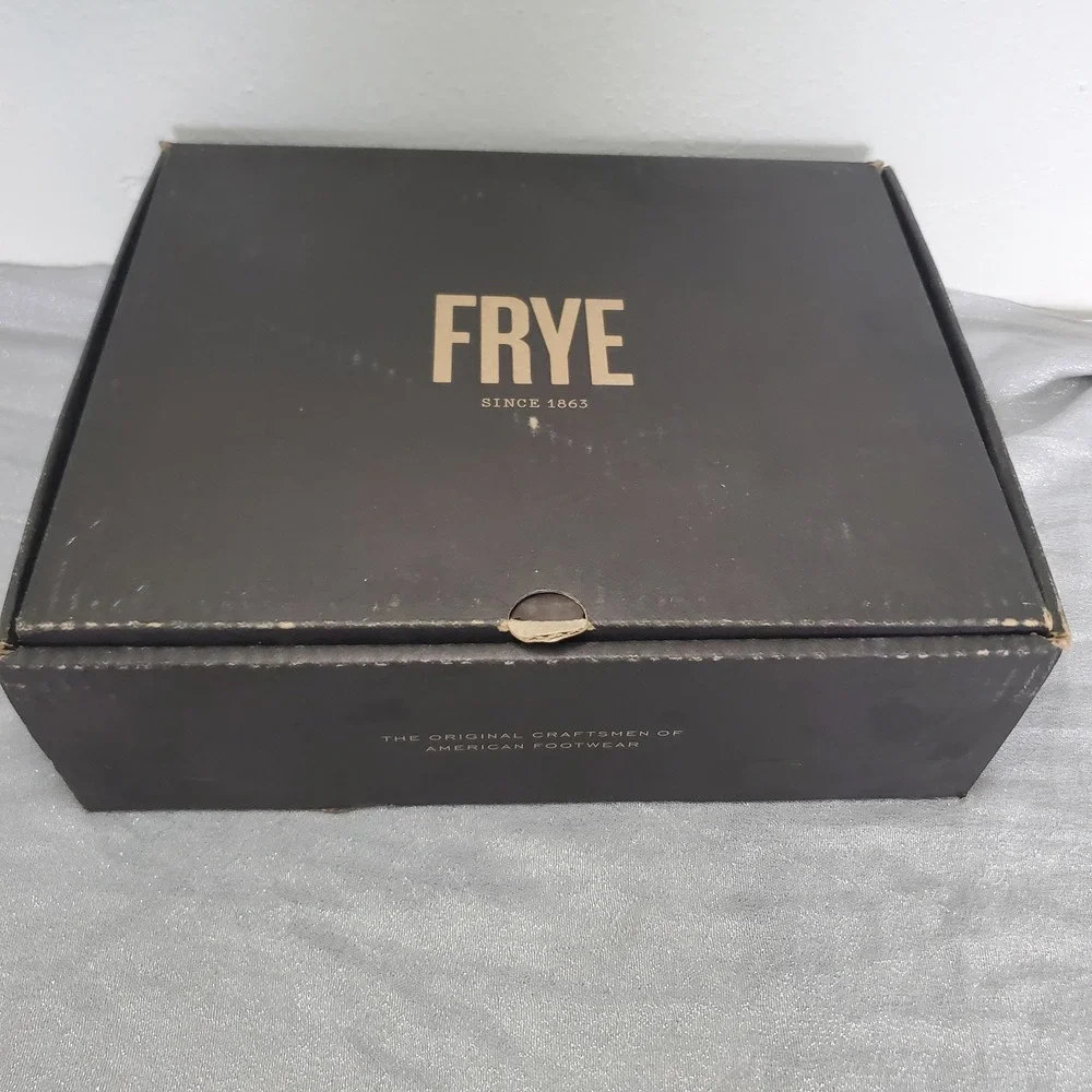 FRYE Alta Hiker Boot Cognac Leather Lace Up Chunky Heel Ankle W7
Utility NIB NEW - Picture 12 of 12
